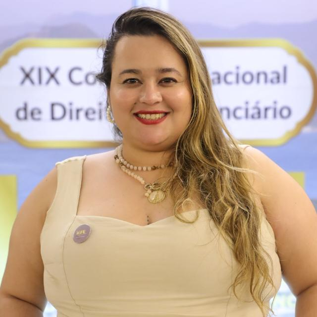 Dra. Lívia Leal — Embaixadora