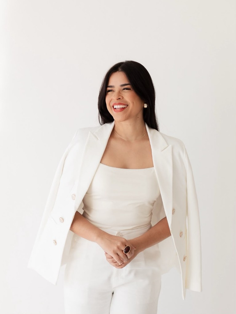 Dra. Paloma Tavares, consultora em gestão e controladoria jurídica, embaixadora Chat Jurídico